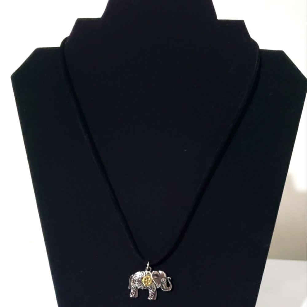 Handmade ELEPHANT 🐘 GEAR ⚙ NECKLACE